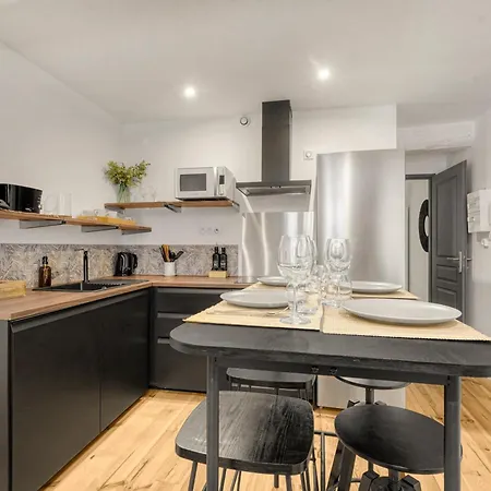 Le Caraman Boheme - Confort A Deux Pas Du Metro *