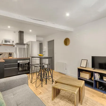 Le Caraman Boheme - Confort A Deux Pas Du Metro *